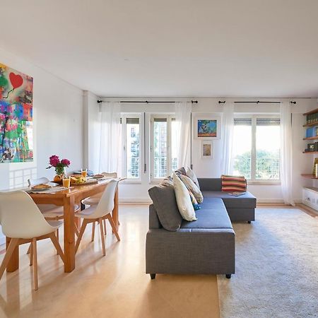 Modern Apartment With Swiming Pool & Garage - Лиссабон Экстерьер фото